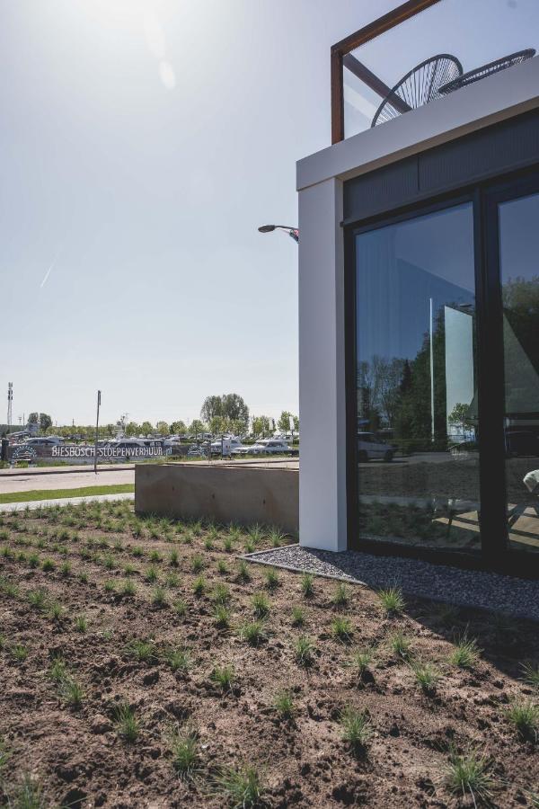 Hotel Biesbosch Drimmelen Exterior foto